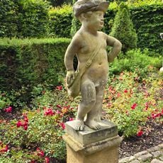 Statue