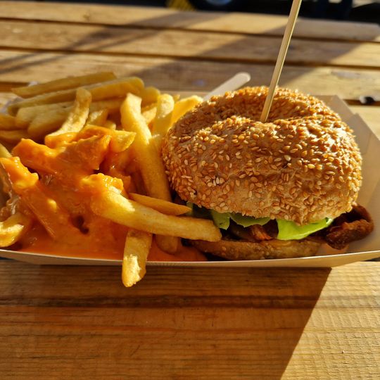 LëtzeBurger Foetz