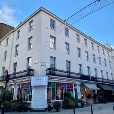 20-23, Motcomb Street