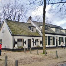 Dorpsstraat 14, Lage-Vuursche