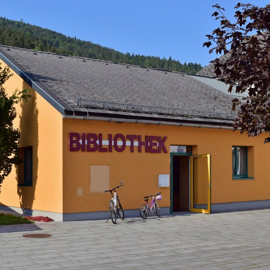 Public Library Lunz/See