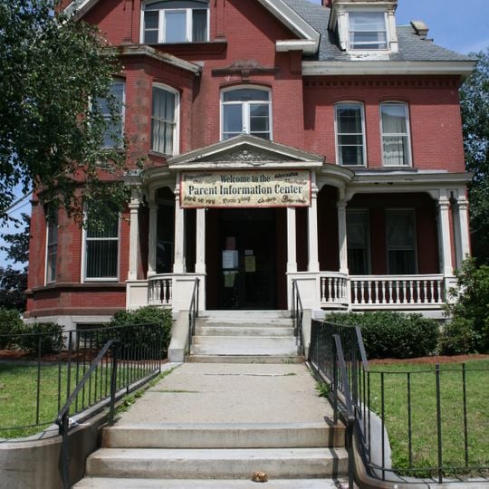 Moody Shattuck House