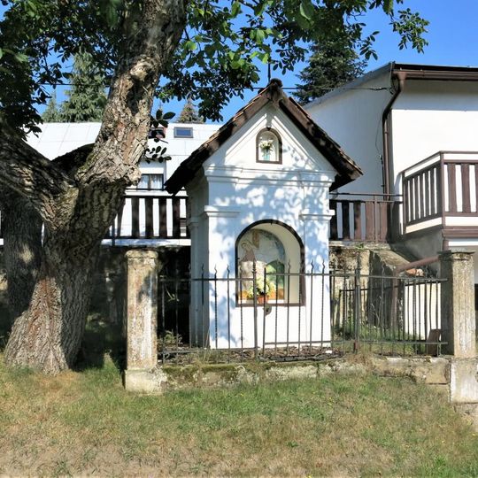 Kaplička u školicího střediska v Maxově