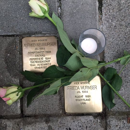 Stolperstein en memoria de Frieda Wurmser