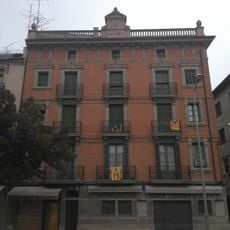 Building in rambla Hospital, 31