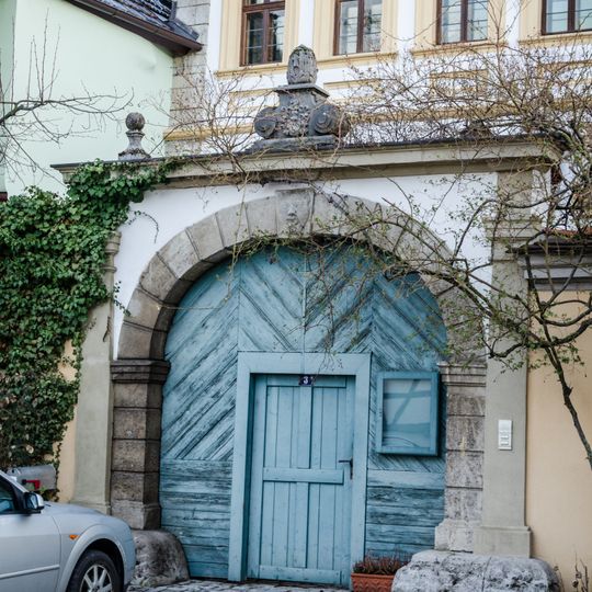 Hoftor Patrizierplatz 3 in Frickenhausen am Main