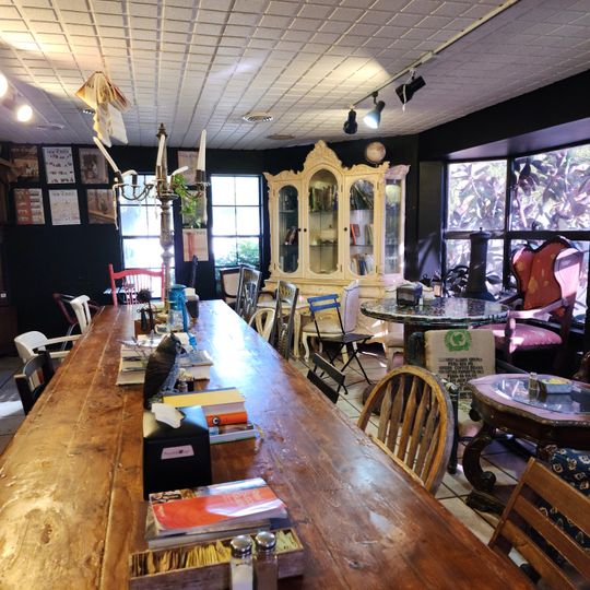 Neverland Coffee Bar