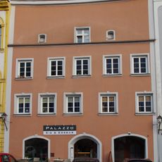 Ehemalige Hufschmiede, jetzt Wohn- und Geschäftshaus