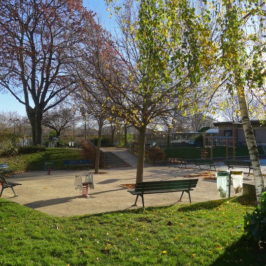 Square Jean-Moulin