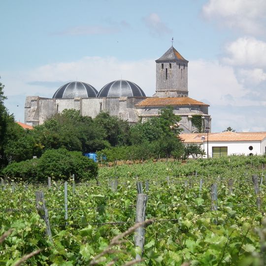 Église Saint-Romain de Saint-Romain-de-Benet