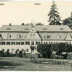 Schloss und Park des ehemaligen Rittergutes (Roter Hof (Sohland an der Spree)) Straße am Friedenshain 20