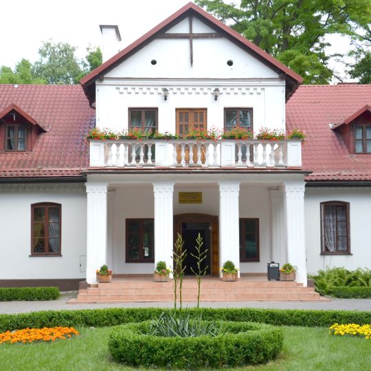 Dwór, Doświadczalna 50 w Lublinie