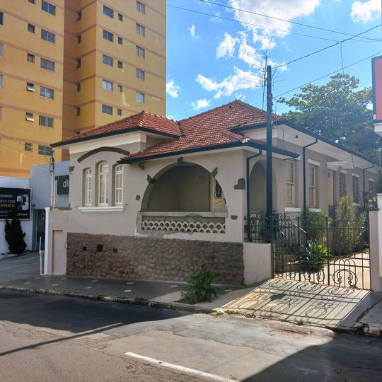 Imóvel à Rua Dona Alexandrina, nº 1293