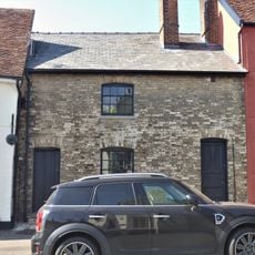 19 And 20, High Street