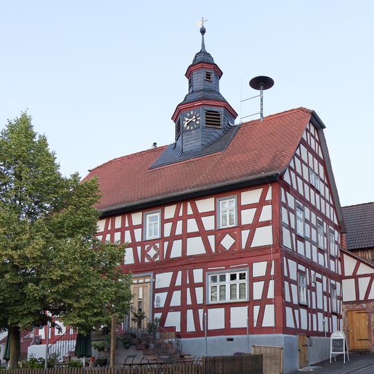 Ehemaliges Rathaus und Schule