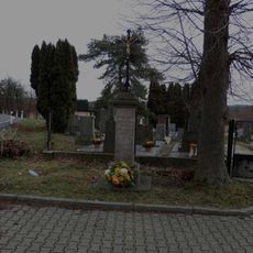 Pamětní kříž v Křížkověm Újezdci