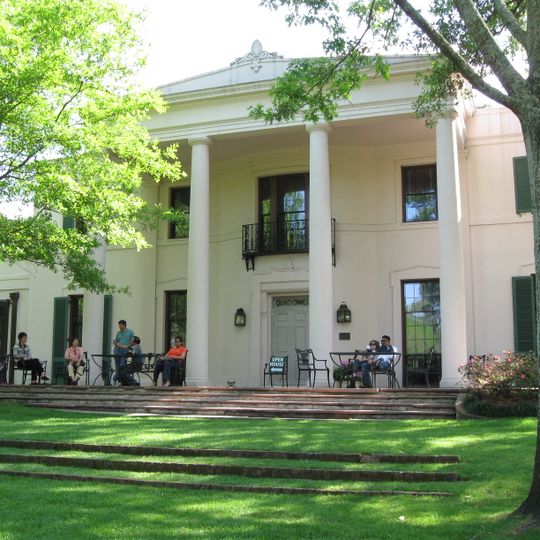 Bayou Bend Collection and Gardens