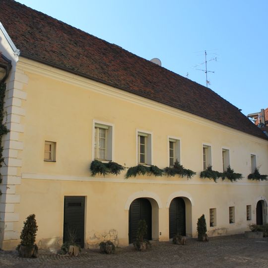 Wolfsberg, Getreidemarkt 8