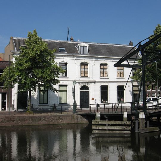 Lange Haven 97, Schiedam