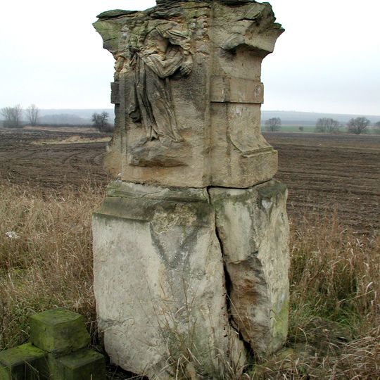 Sokl krucifixu s reliéfem Františka Xaverského