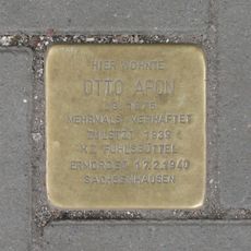 Stolperstein en memoria de Otto Aron