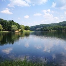 Lac de Pannecière