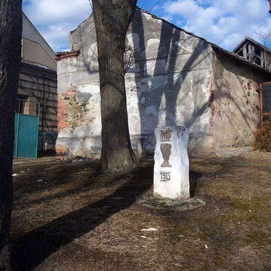 Husův kámen ve Lhotce