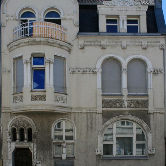 Humboldtstraße 51