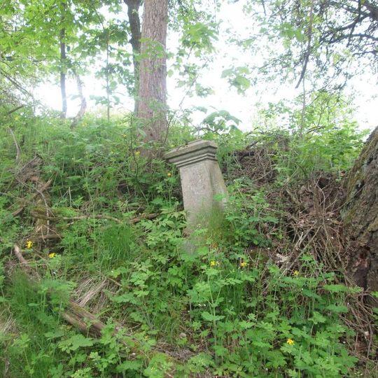 Kříž východně od Žernovníku