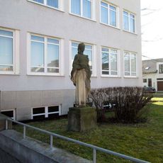 Socha ženy v Trávnické ulici v Prostějově