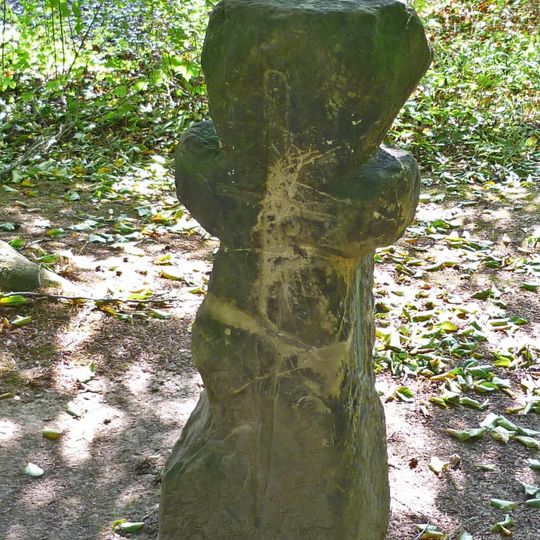 Steinkreuz im Großen Garten