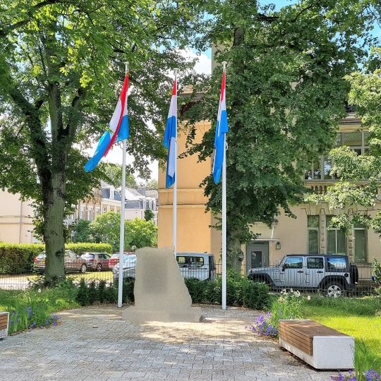 Monument Jean l'Aveugle