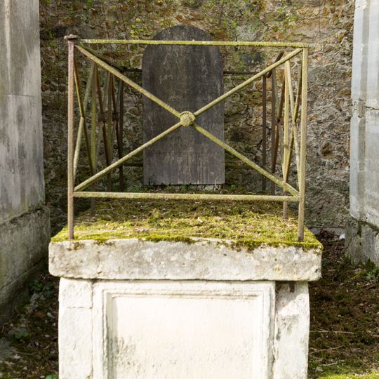 Grave of Thomas