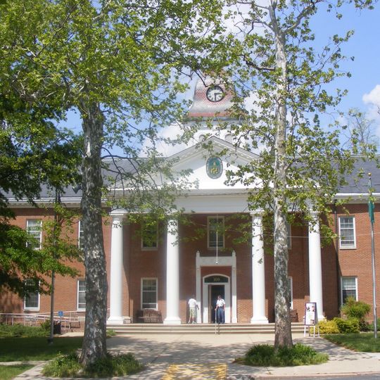 Caroline County Courthouse