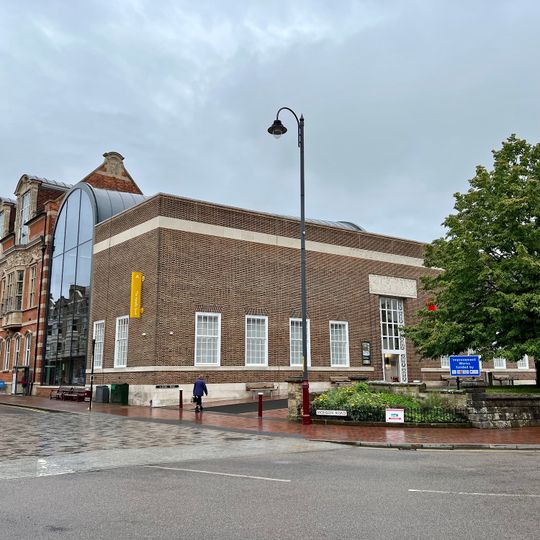 Tunbridge Wells Museum & Art Gallery