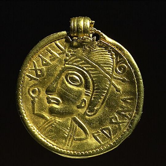 Västergötlands runinskrifter 228