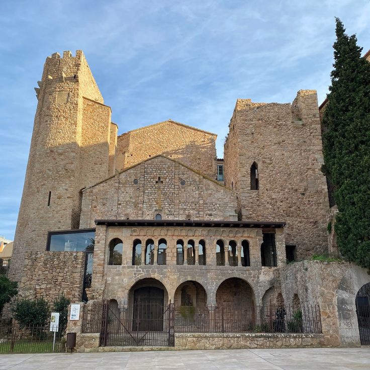 Monastery of Sant Feliu de Guíxols