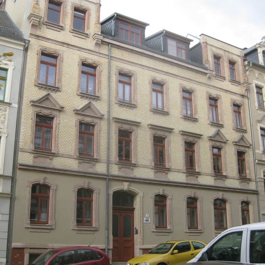 Mietshaus in geschlossener Bebauung Mosenstraße 5