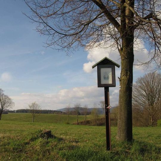 Obrázek u Horních Studének vedle polní cesty