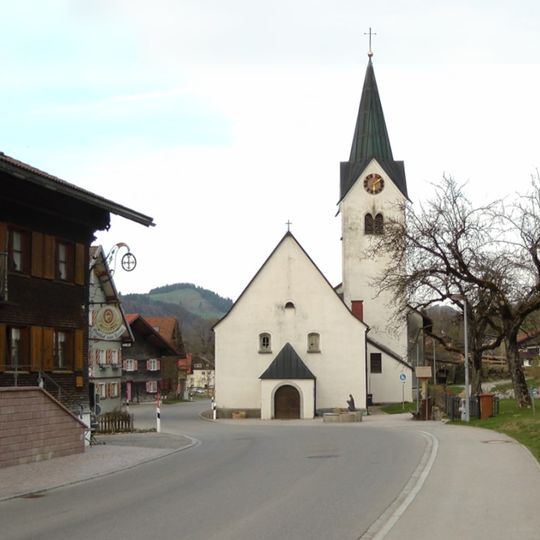 Katholische Pfarrkirche Maria Schnee