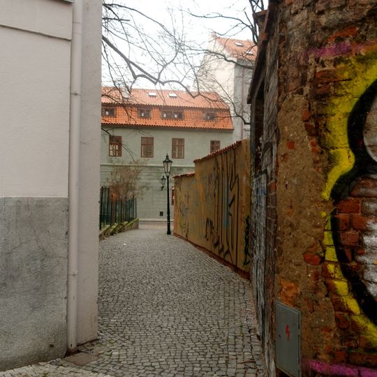 Obecní dvůr staroměstský