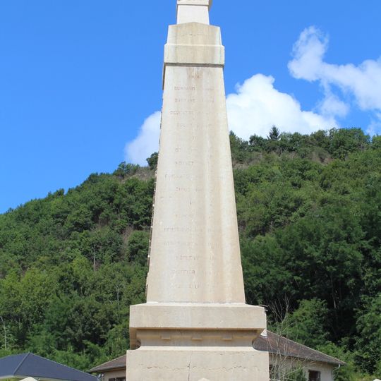 War memorial of Magnieu
