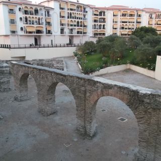 Ancient romano aqueduct of Sexi