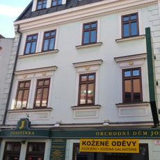Josefská 10