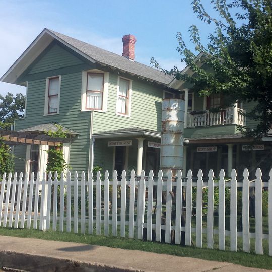 George W. Lackey House