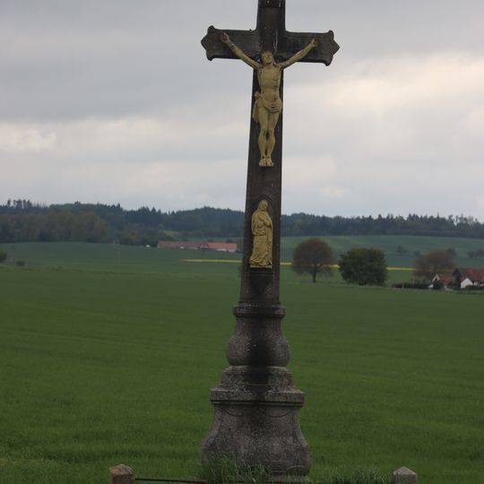 Kříž u Bělčovického potoka