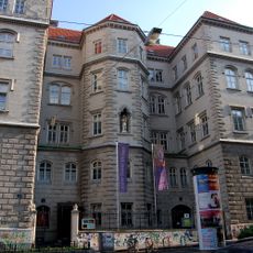 Kloster und Schule Notre Dame de Sion, Neubau