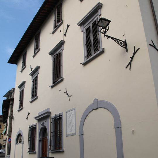 Palazzo Centro anziani