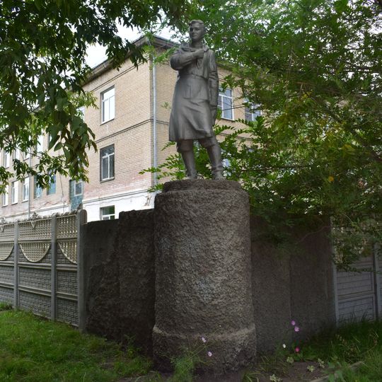 Памятник Зое Космодемьянской