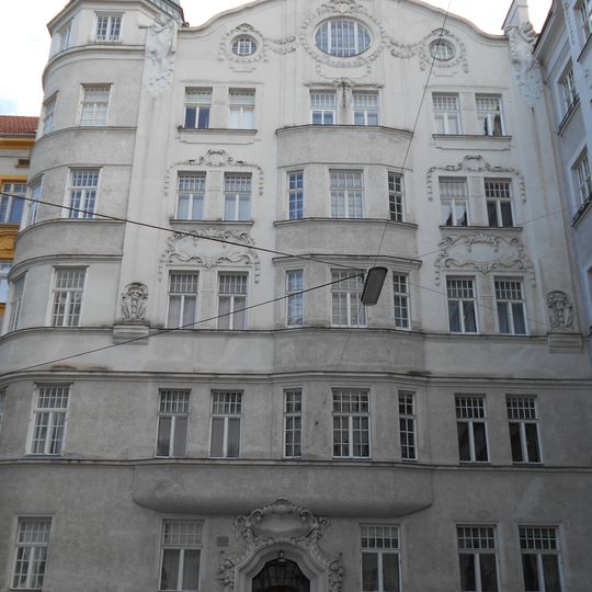 Wohnhaus Rudolf-von-Alt-Platz 3